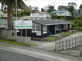 Hosts on the Coast Flaxmill Bay Motel Unit 2